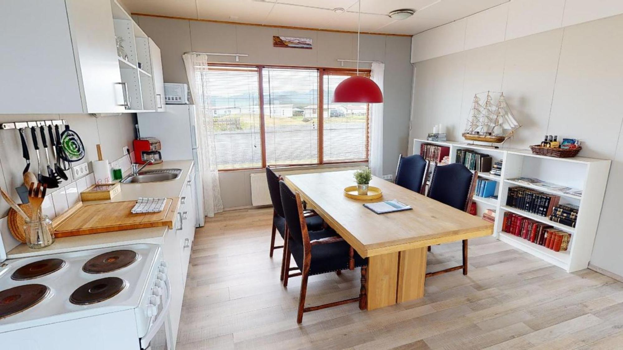 Kleifar: Ocean View Apartment Hellissandur Bagian luar foto