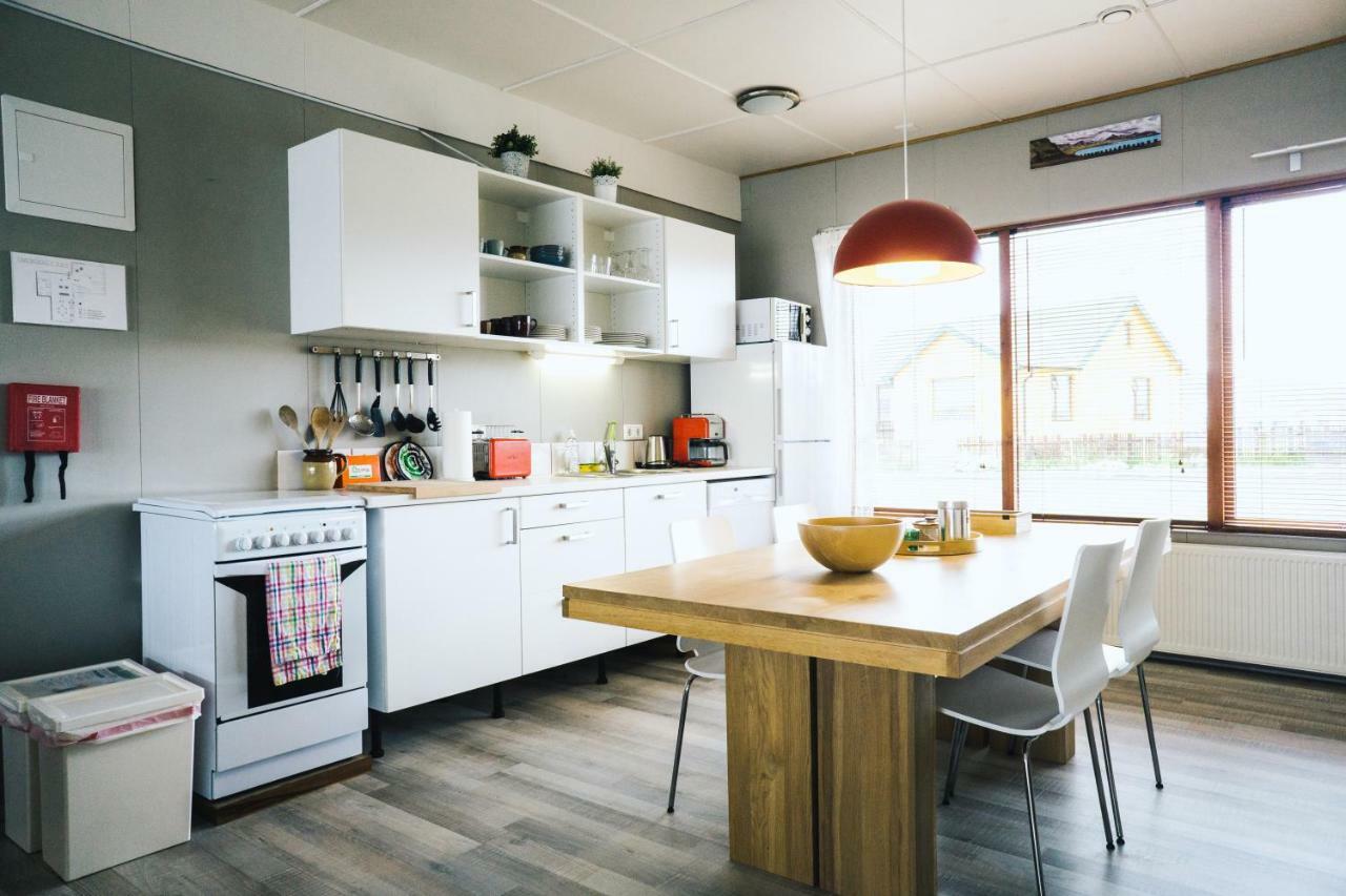 Kleifar: Ocean View Apartment Hellissandur Bagian luar foto